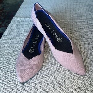- Rothy’s in Petal Pink Pointed toe , ballerina shoes , size6.5